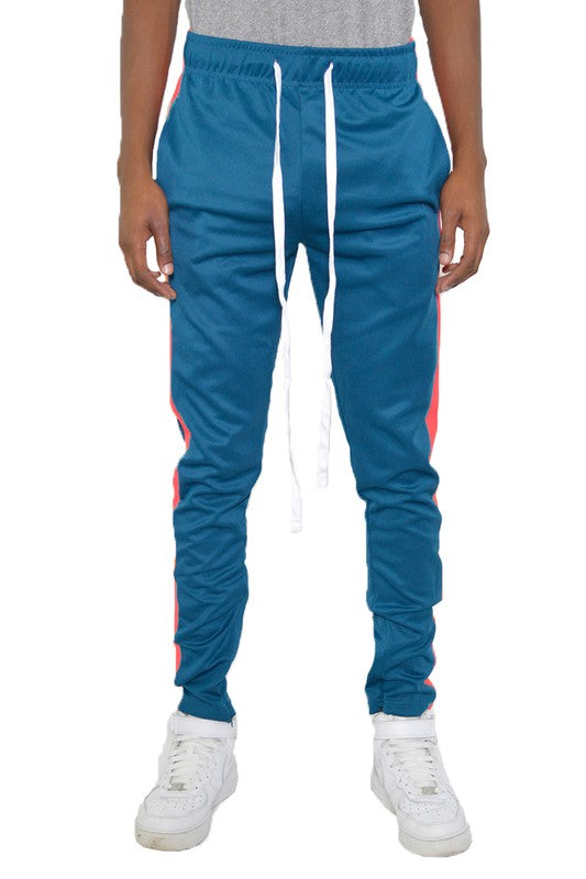 SLIM FIT SINGLE STRIPE TRACK PANT